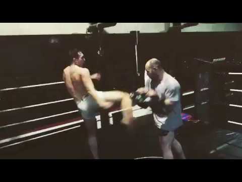 Darren Till kicking pads like a MANIAC