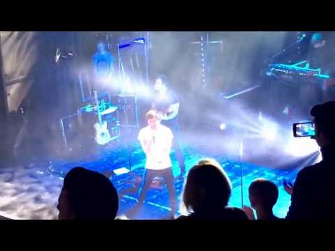 Max Giesinger " Wenn sie tanzt " 15/02/17 Mannheim Capitol