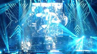 20151121 CNBLUE Live 'COME TOGETHER' in Hong Kong - Footsteps 발자국