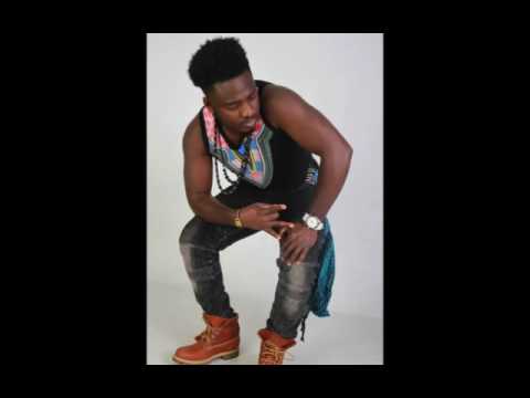 Mr Royal (G-Bo -K) ft Com4ta - Insai Me Ade