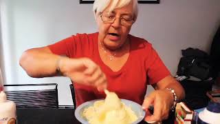 Grandma making slime??😳😂
