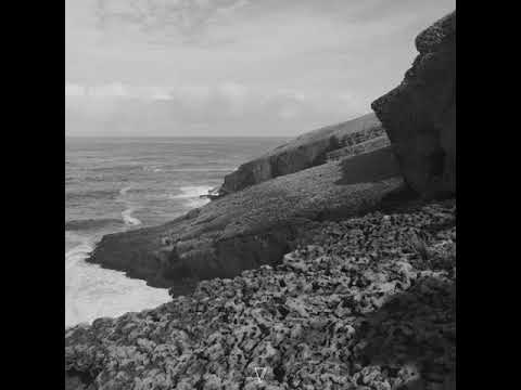 PREMIERE: Pablo Bolivar & Sensual Physics — Malaga (Reprise) [Seven Villas]