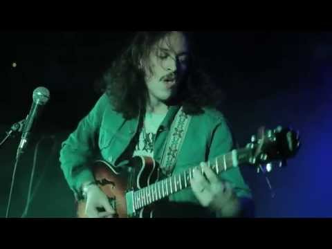 Jan 23 2015 / Slim Twig - Unknown Song/Maintain the Charade