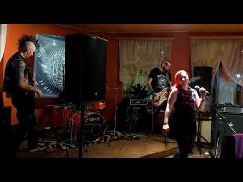 Gril Killers - Gril Killers - Kdo si hraje , nezlobí ( 12.11.2022 Punk & Metal