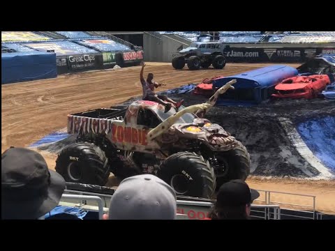 Monster Jam World Finals XXI - Orlando, FL (05/22/22) Truck Parade