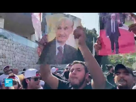 أنصار جعجع يغلقون الطرق المؤدية إلى مكان إقامته في معراب بجبل لبنان