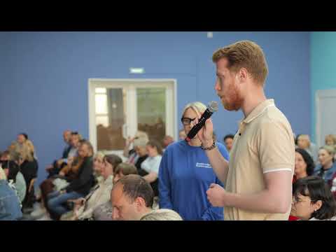 Изменения Ленинского района обсудили жители и глава Владивостока.