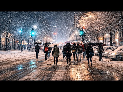 ❄️What does a snowy night in the heart of Montreal really look like?no editing or filters?