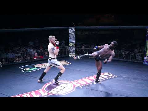 DAVID PERKINS VS RASTA PRESLEY 170 LB MMA FIGHT RAGE IN THE CAGE 15