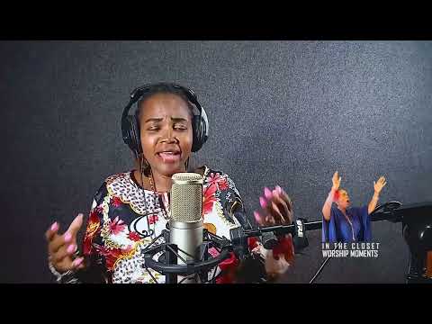 IN THE CLOSET WORSHIP MOMENTS EP 5