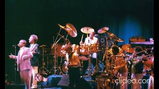 PHIL COLLINS - Why can&#39;t it wait til morning (Live Hammersmith Odeon, London UK - December 1st 1982)