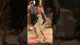 Download lagu Sarah Jessica Parker Looks Stunning While Filming At The 'And Just Like That' Set In NYC mp3
