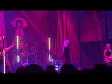 Ivri - FUZZY (11/25/25 Houston, TX Live)