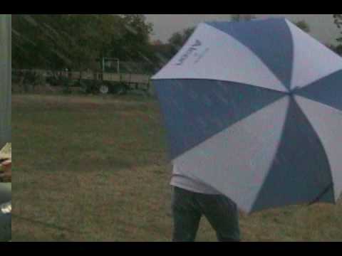 Umbrella - McFly (Music Video)