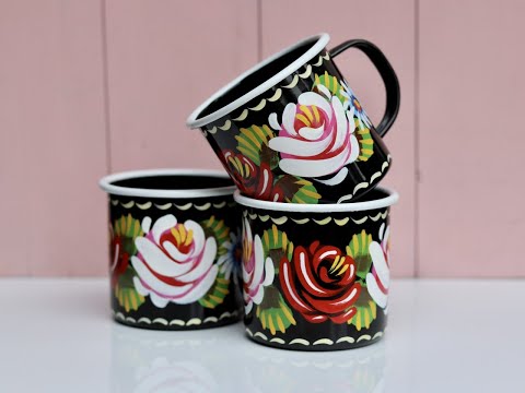 Traditional English hand-painted canal rose demo