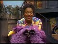 Sesame Street Show 1741 The Two Headed Monster Watches Birds 1983