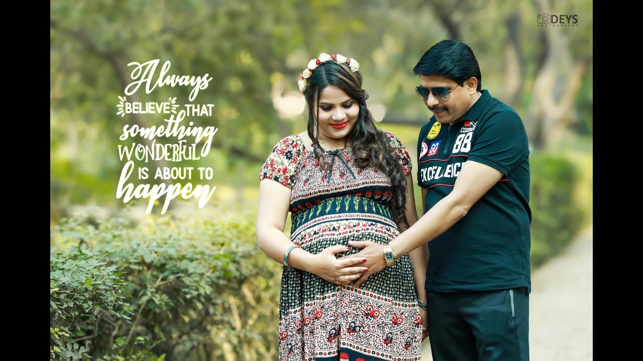 Pregnancy Photoshoot at Outdoor Park
