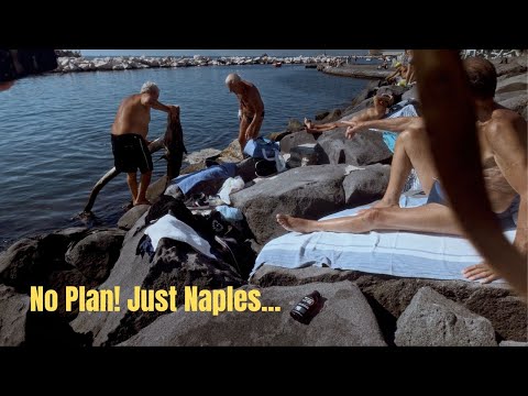 A Day Of Street Photography in Naples