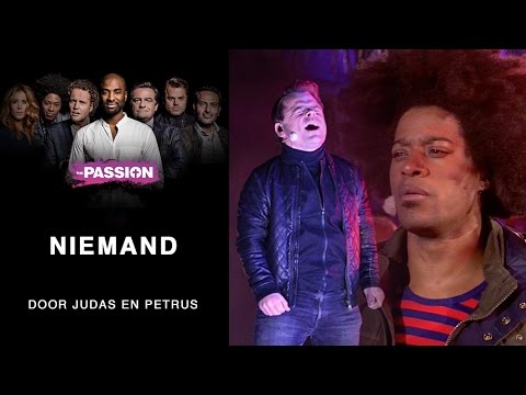 10. Niemand - Roel van Velzen & Omri Tindal (The Passion 2017 - Leeuwarden)