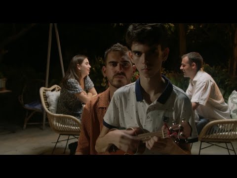 Yung Rajola - Balada de les cites que no surten bé (Videoclip Oficial)