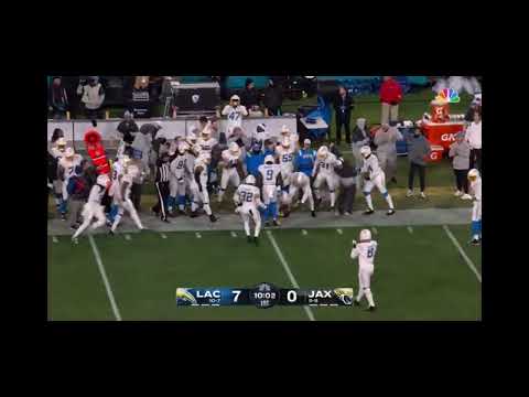 Trevor Lawrence's had 4 interceptions in still won the game let that sink in😳