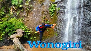 preview picture of video 'SURGA TERSEMBUNYI air Terjun di kaki gunung GIRIMANIK WONOGIRI'