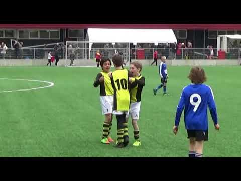 v.v.Schoten uit Haarlem wint het toernooi bij DSOV voor JO11