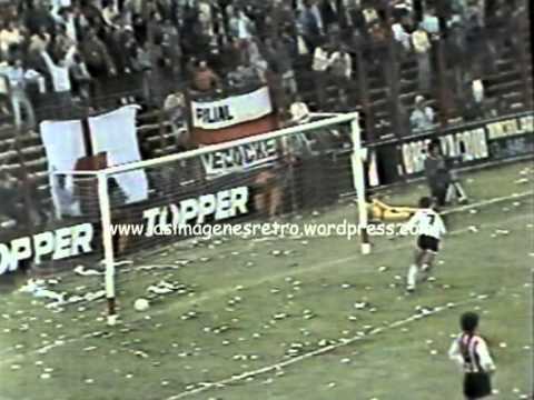 Estudiantes 1 - River 1 (25.10.1987)