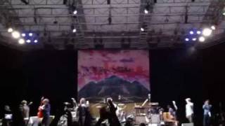 Broken Social Scene - Meet Me in the Basement