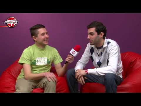 Strikeout: Секси мацката в Real Thing е и много печена