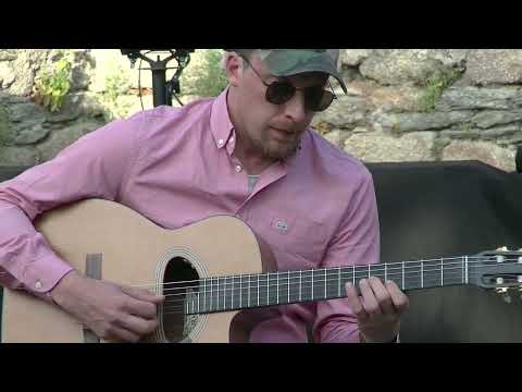 « Django's Songs », Diego Imbert (contrebasse) & Adrien Moignard (guitare)