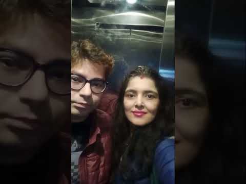 Husband Wife travelling Vietnam