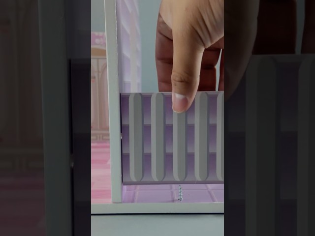 Vídeo relacionado con Rosa & Bo Woodlies Collectibles - Juego de 3 juguetes de madera para niños pequeños de 12 años, diseño de Montessori Fantasy Little World Play (Rosa, Penny & Flo)