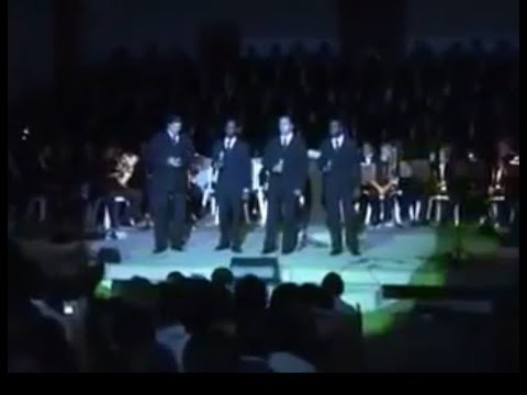 Deus tu és santo Quarteto Adoração