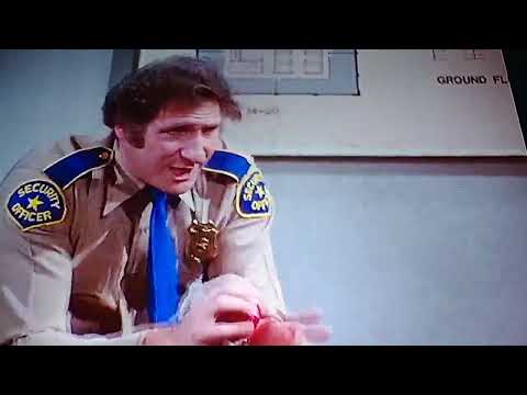 Grandpa Munster(Al Lewis) on Taxi.