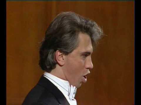 Hvorostovsky in 1990 - Caro mio ben (Giordani)