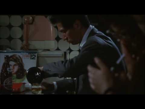 The Mosquito on the 10th Floor 十階のモスキート