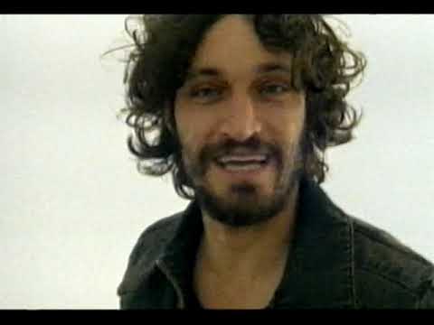 Johnny Vaughan interviews Vincent Gallo (Channel 4) 1999
