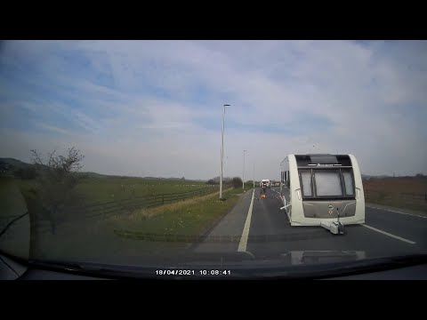 Runaway caravan crash - Head on collision in North Yorkshire