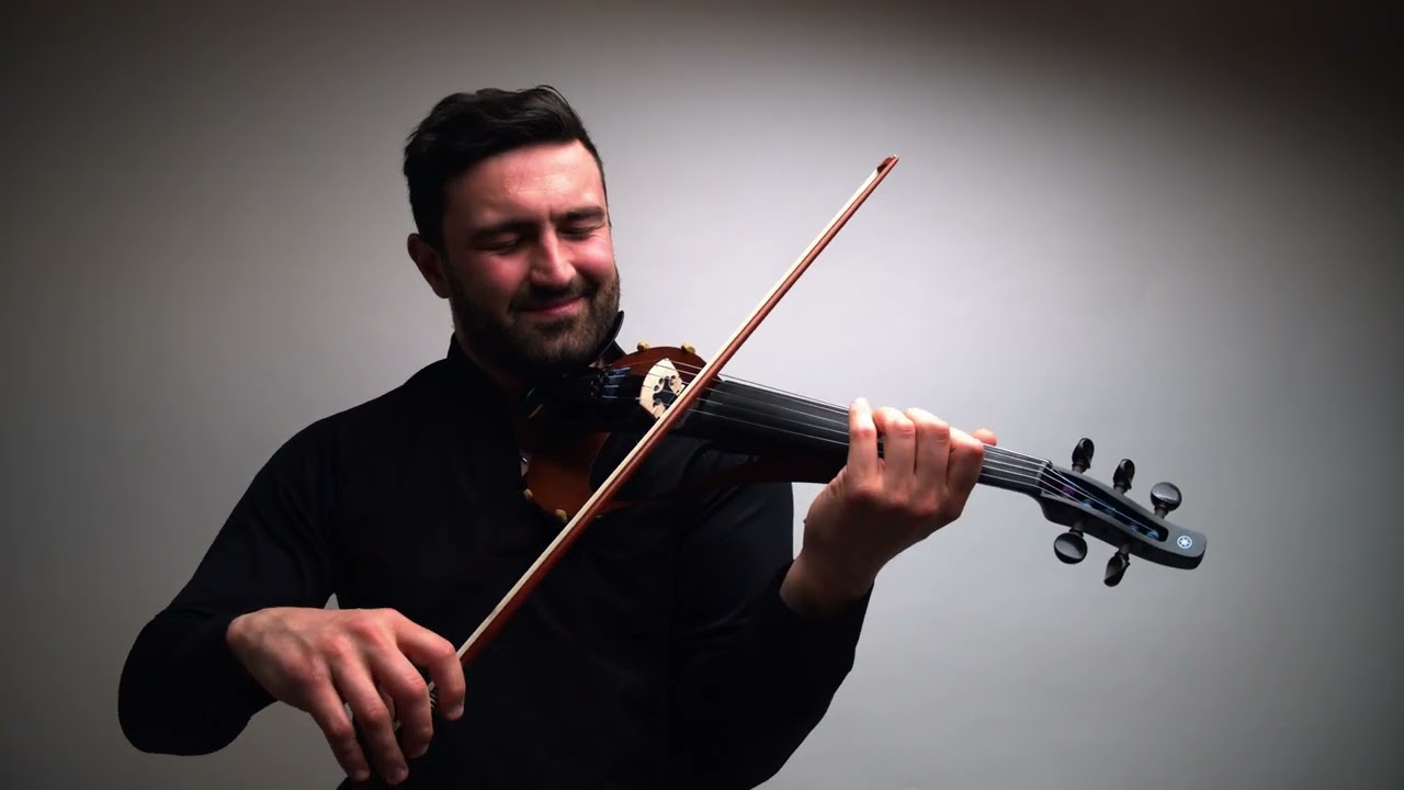 Hire Alexandr Kislitsyn Violinist in Philadelphia, Pennsylvania