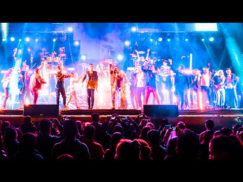 VENENO -  "2 DÉCADAS" (Concierto Completo - Teatro Al Aire Libre)