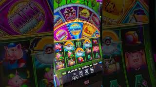 Hitting the MAJOR JACKPOT! #slots #casino #vegas