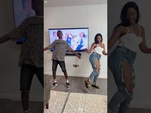 Diana Marua and son vibing to mukando dance 🔥🥰got to love their moves
