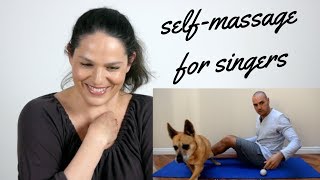 Massaging my bum on the internet