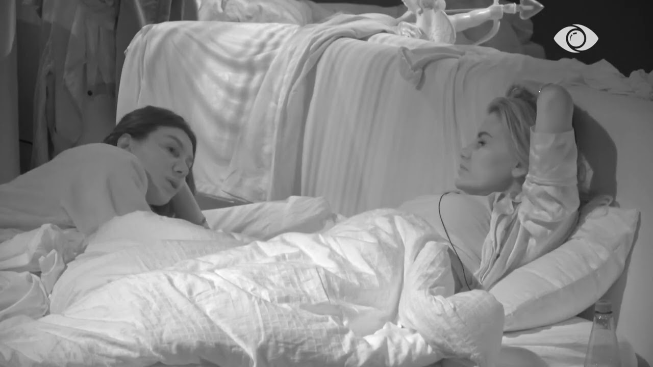 Ola-Valbonës për Laertin: Kur je e dashuruar nuk rri dot pa u puthur e përqafuar