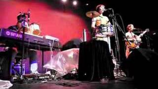 The Ditty Bops @ Henry Fonda Theater: &quot;Your Head&#39;s Too Big&quot;