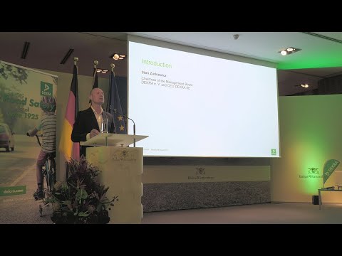 DEKRA - Stan Zurkiewicz - Road Safety Report 2022