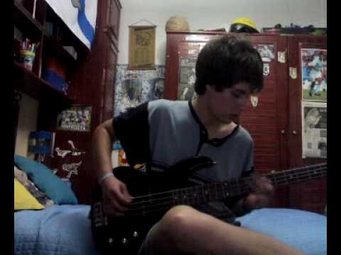 gabba gabba hey con el bajo :D