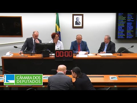 Finanças e Tributação - Discussão e votação de propostas - 26/04/2023