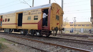 💛 YELLOW ICF coach & WAG 9 Locomotive Passenger Train Indian Railways 🇮🇳#train #indianrailways